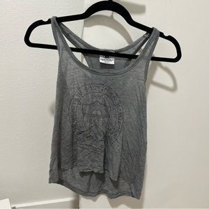 USC gray crop top